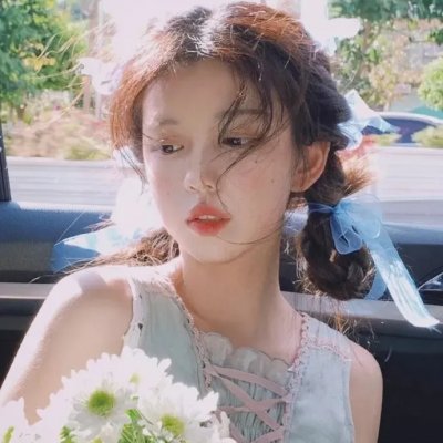 小犬与女孩